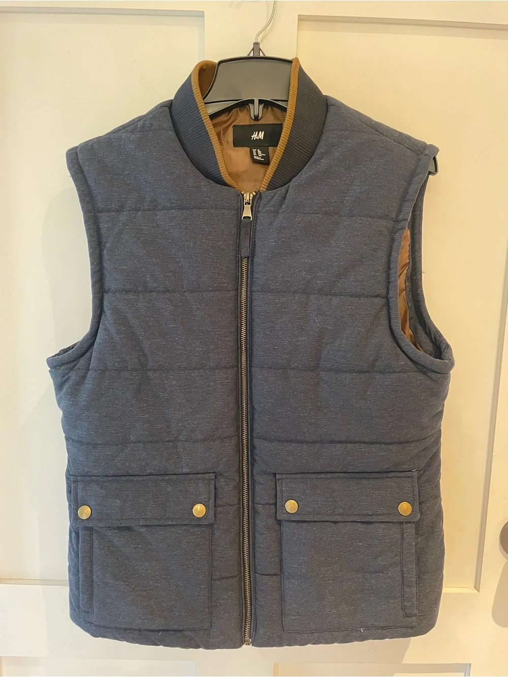 H&M Men’s Quilted Navy/Caramel Puffer Vest Size 38R(medium)